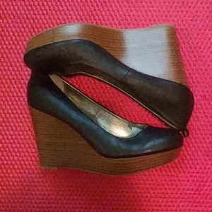 Women's New Direction Wedge Heels